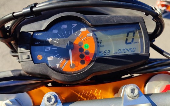 Gebrauchtmotorrad KTM 690 SMC R - Bild 3