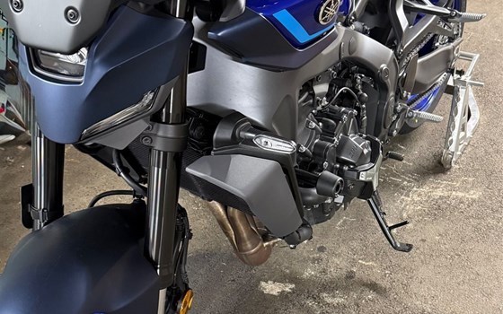 Gebrauchtmotorrad Yamaha MT-09 - Bild 3