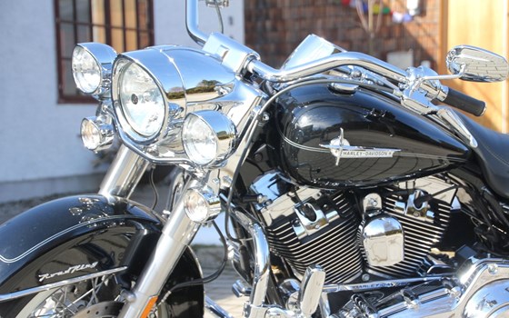 Gebrauchtmotorrad Harley-Davidson Road King Classic FLHRC - Bild 14