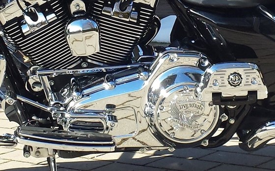 Gebrauchtmotorrad Harley-Davidson Road King Classic FLHRC - Bild 15