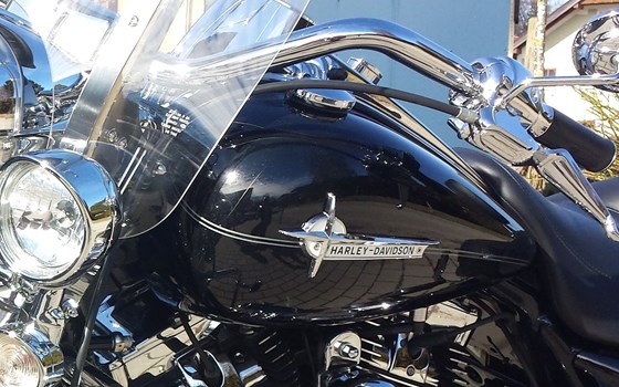 Gebrauchtmotorrad Harley-Davidson Road King Classic FLHRC - Bild 16