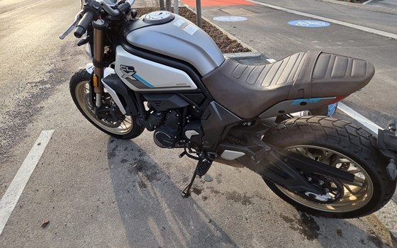 Gebrauchtmotorrad CFMOTO 700CL-X Adventure - Bild 3