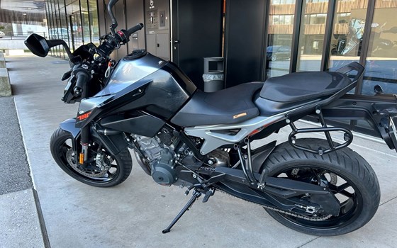 Gebrauchtmotorrad KTM 790 Duke - Bild 1