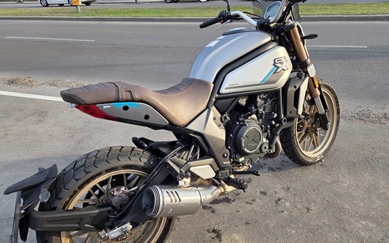 Gebrauchtmotorrad CFMOTO 700CL-X HERITAGE - Bild 1