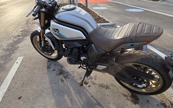 Gebrauchtmotorrad CFMOTO 700CL-X HERITAGE - Bild 2