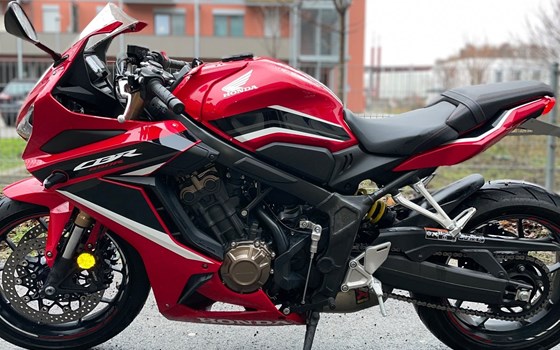 Gebrauchtmotorrad Honda CBR650R - Bild 1