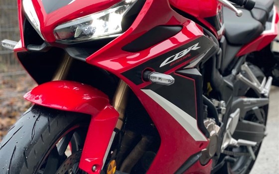 Gebrauchtmotorrad Honda CBR650R - Bild 3