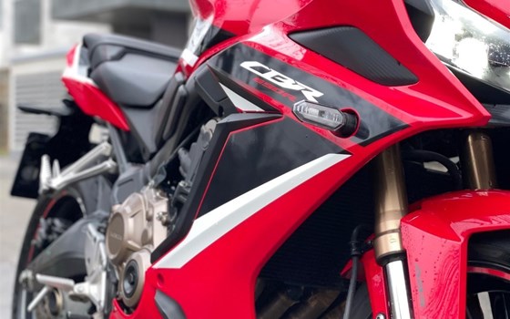 Gebrauchtmotorrad Honda CBR650R - Bild 6