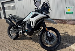 Neumotorrad CFMOTO 1000MT-X