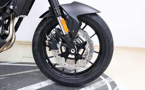 Neufahrzeug Voge R625 - Bild 4