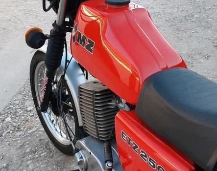 Gebrauchtmotorrad MZ ETZ 250 - Bild 4