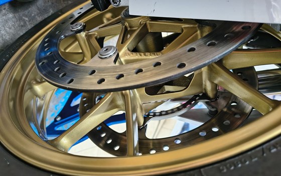 Gebrauchtmotorrad BMW S 1000 RR - Bild 11