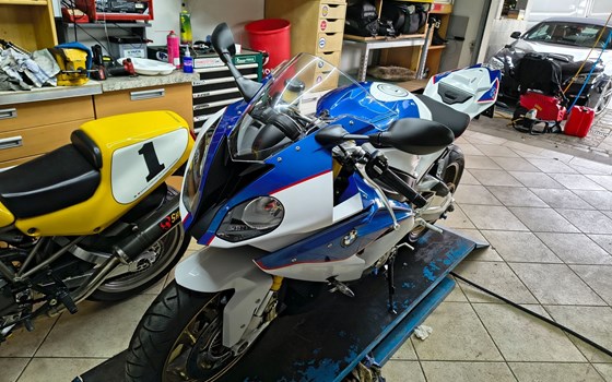 Gebrauchtmotorrad BMW S 1000 RR - Bild 2