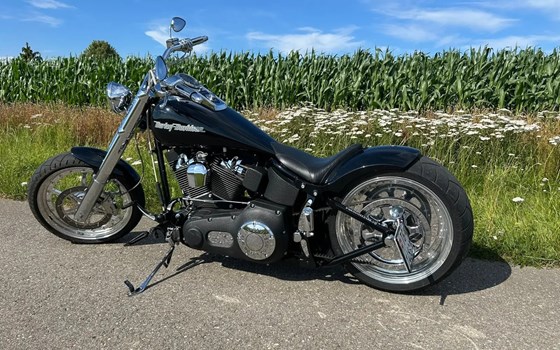 Motorrad Occasion Harley-Davidson Softail Night Train FXSTB - Bild 2