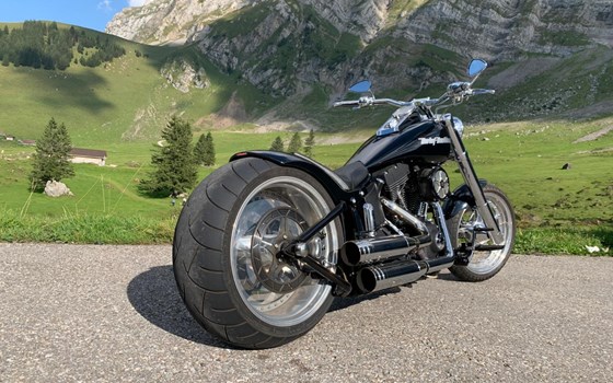 Motorrad Occasion Harley-Davidson Softail Night Train FXSTB - Bild 6