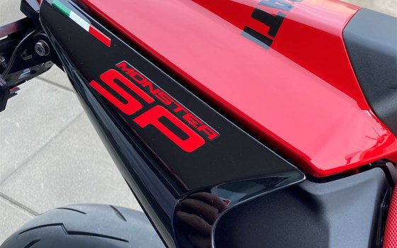 Gebrauchtmotorrad Ducati Monster SP - Bild 8