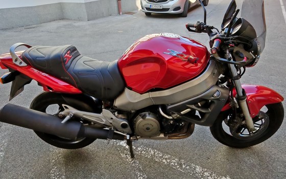 Gebrauchtmotorrad Honda X11 - Bild 2