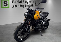 Neumotorrad Triumph Trident 660