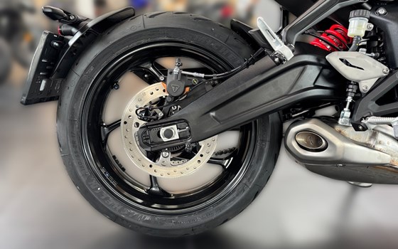 Neufahrzeug Triumph Trident 660 - Bild 10