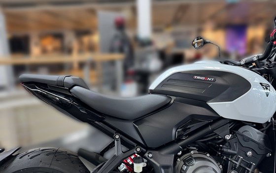 Gebrauchtmotorrad Triumph Trident 660 - Bild 11