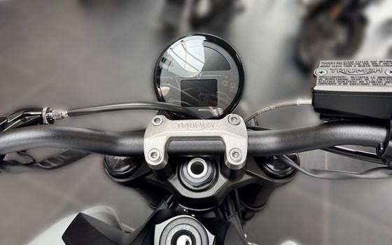 Neufahrzeug Triumph Trident 660 - Bild 12
