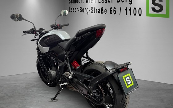 Gebrauchtmotorrad Triumph Trident 660 - Bild 3