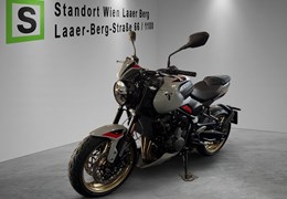 Neumotorrad Triumph Trident 800