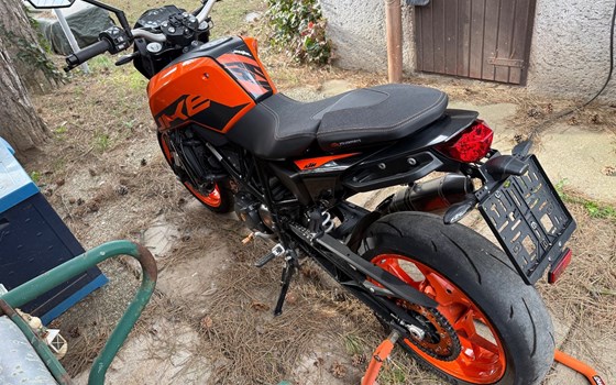 Gebrauchtmotorrad KTM 690 Duke - Bild 4