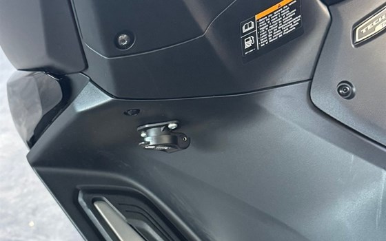 Gebrauchtmotorrad Yamaha TMAX 560 Tech Max - Bild 8