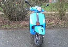Neumotorrad Vespa GTS Super Sport