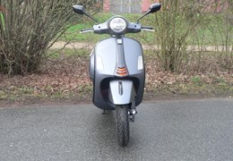 Neumotorrad Vespa GTS 125 i.e. Super Sport