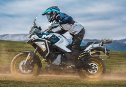 Neumotorrad CFMOTO 700MT
