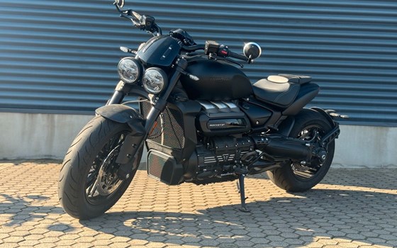 Gebrauchtmotorrad Triumph Rocket 3 R Black - Bild 5