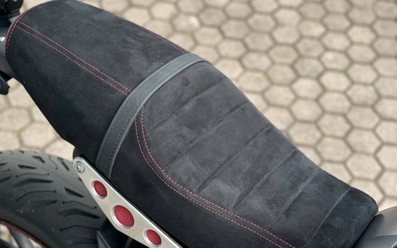 Gebrauchtmotorrad Yamaha XSR900 - Bild 10