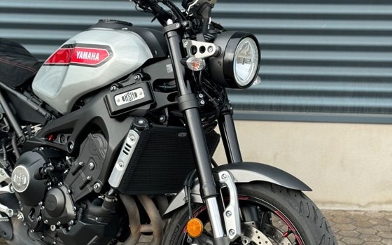 Gebrauchtmotorrad Yamaha XSR900 - Bild 2