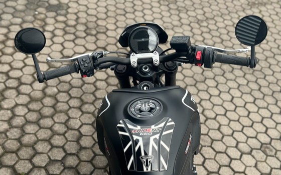 Gebrauchtmotorrad Triumph Trident 660 - Bild 10