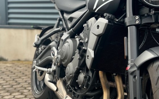 Gebrauchtmotorrad Triumph Trident 660 - Bild 5