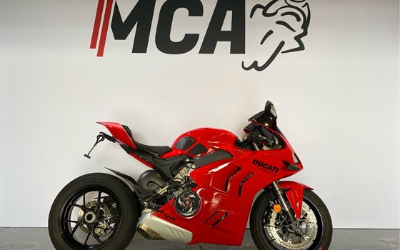 Gebrauchtmotorrad Ducati Panigale V4 - Bild 1