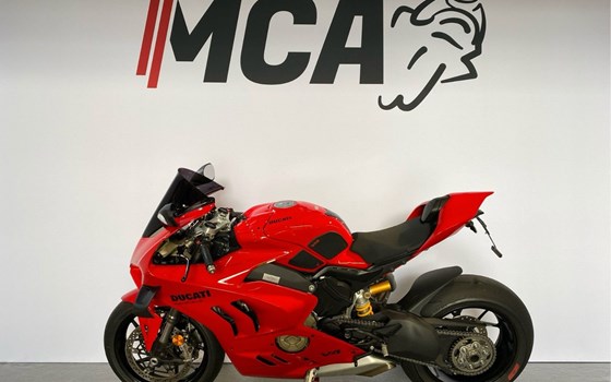 Gebrauchtmotorrad Ducati Panigale V4 - Bild 7