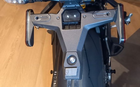 Gebrauchtmotorrad Triumph Street Triple RS - Bild 13