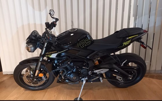 Gebrauchtmotorrad Triumph Street Triple RS - Bild 3