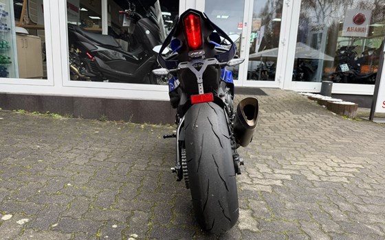 Gebrauchtmotorrad Yamaha R1 - Bild 4