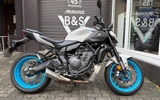 Gebrauchtmotorrad Yamaha MT-07 - Bild 1