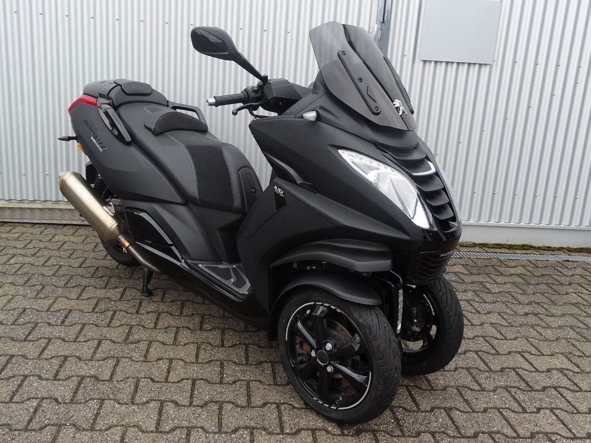 Peugeot Metropolis 400