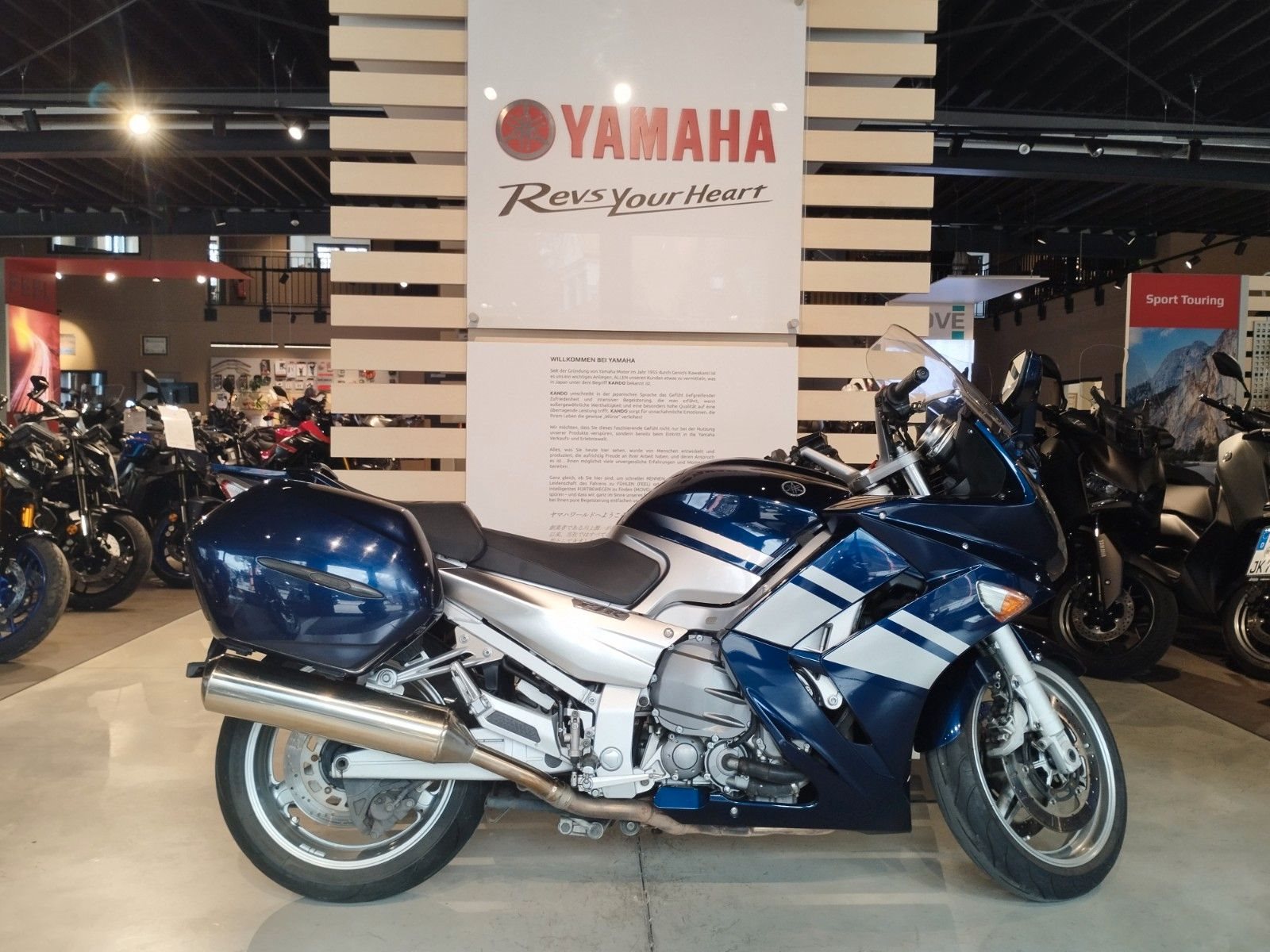 Yamaha FJR1300A 