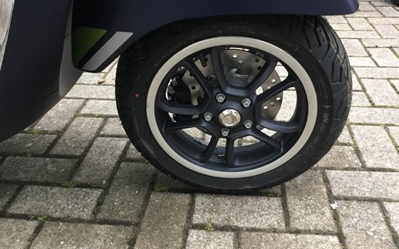 Neufahrzeug Vespa GTS 310 SuperTech - Bild 9