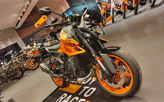 Neufahrzeug KTM 990 Duke - Bild 1