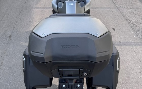 Gebrauchtmotorrad Honda NT1100 - Bild 6