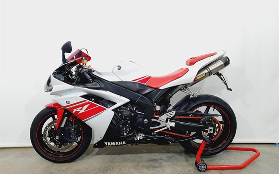 Gebrauchtmotorrad Yamaha R1 - Bild 6