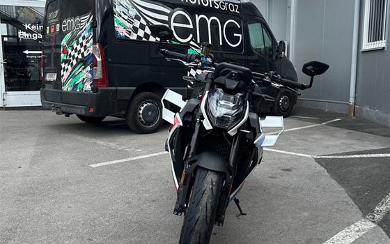 Gebrauchtmotorrad BMW M 1000 R - Bild 3